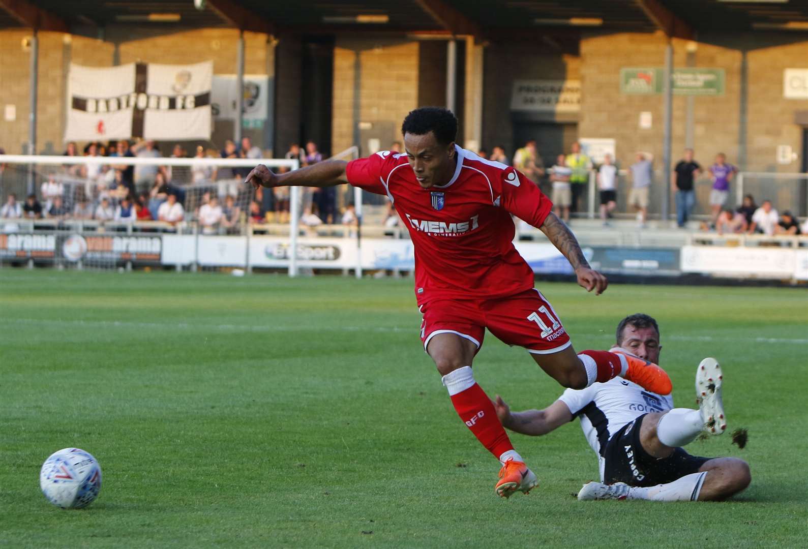 Elliott List on the attack for Gills Picture: Andy Jones