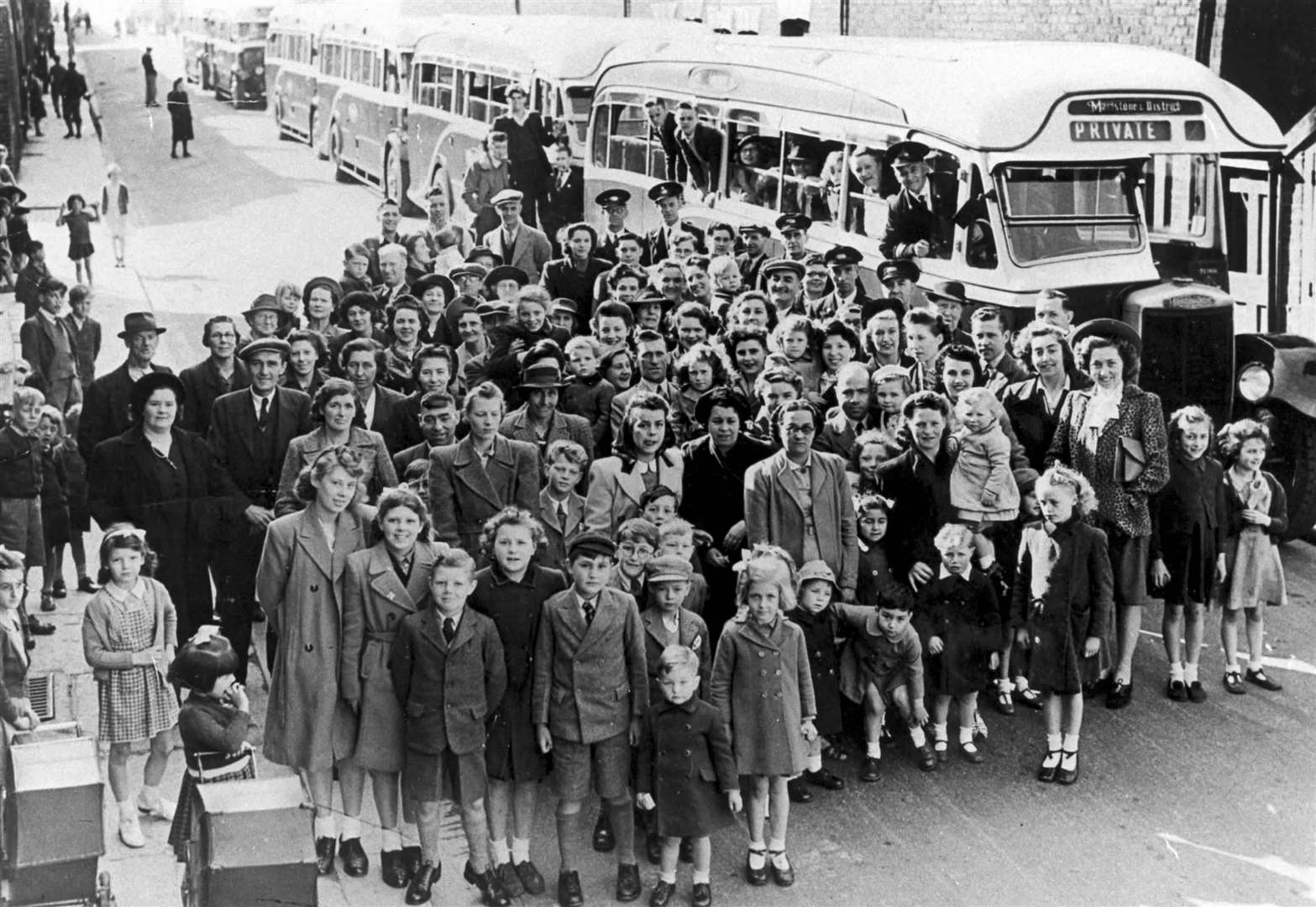 Families in Kent ready for a day out in 1947: ‘Despite the deprivation of those post-war years, people remember they were happier’