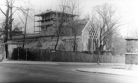 Between 1932 and 1935, Clays dismantled the old Christ Church in Parrock Street and rebuilt it piece by piece in Old Road East.