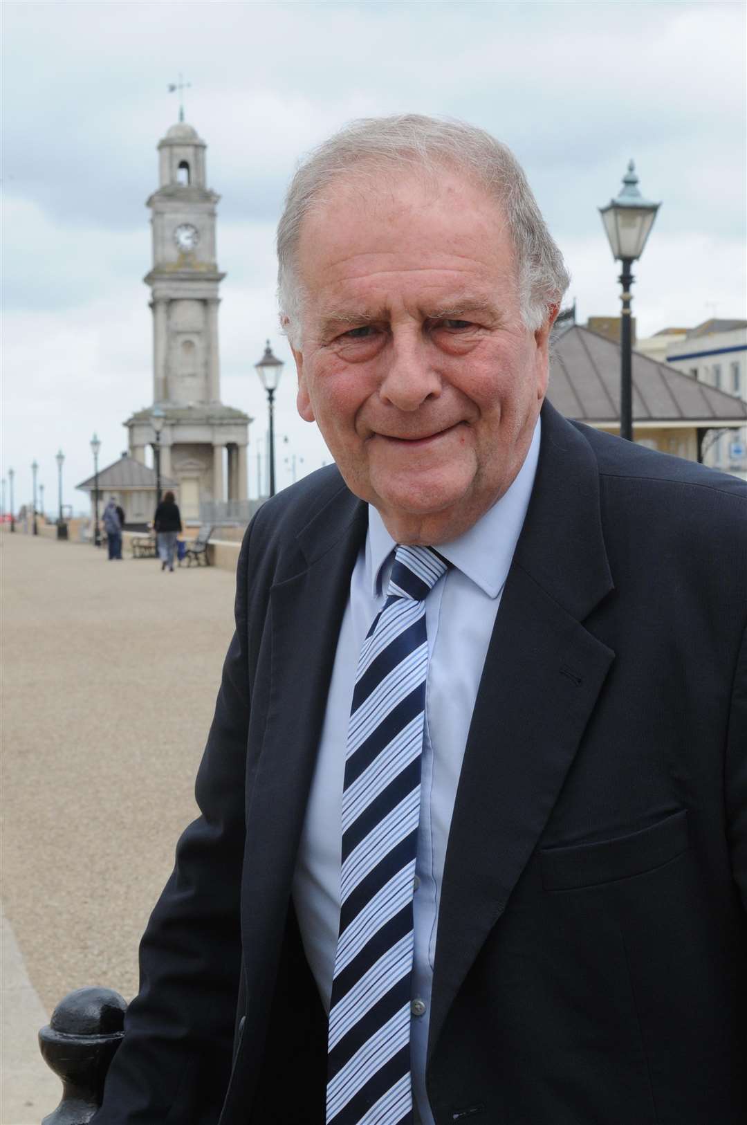 Sir Roger Gale on the Seafont in Herne Bay..13/06/2013 FM2642994. (871280)