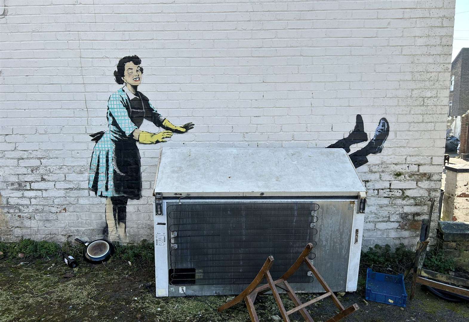 Banksy's Margate mural Valentine's Day Mascara to get new home at Dreamland