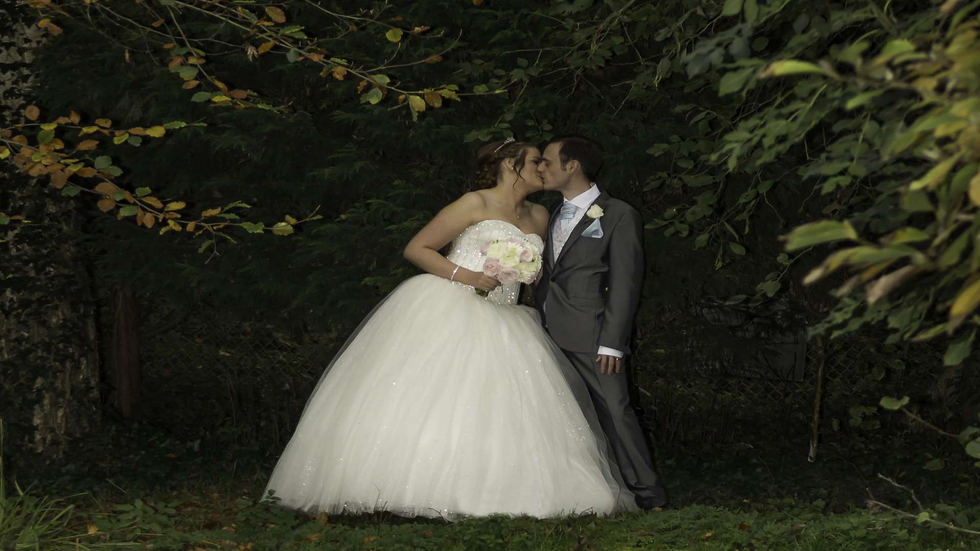 Natalie and Ian Wright on their wedding day. Picture: Hayes and Kent Wedding and Event photography