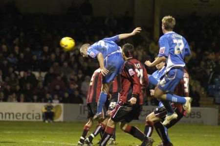 Andrew Crofts powers in his injury time equaliser. Picture: GRANT FALVEY