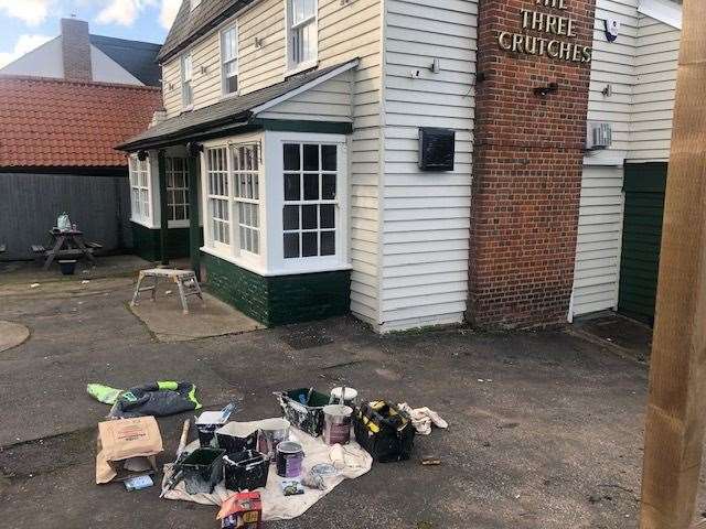 There was some serious exterior decoration going on at this Old Watling Street pub but it was definitely open and doing a roaring trade