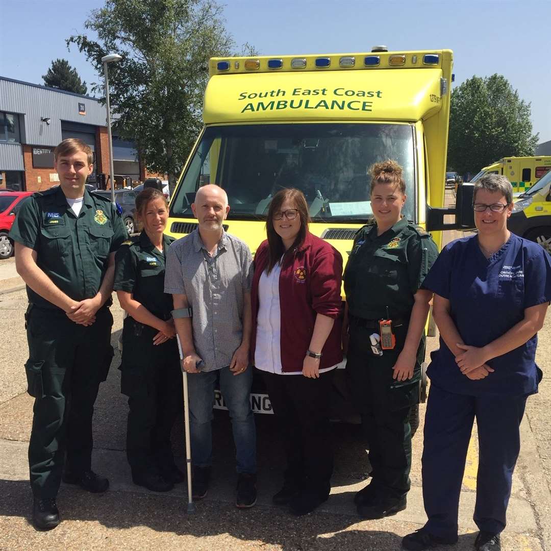 Alan Farrell returned to thank the medical staff who helped him after he collapsed while riding his bike on the A228 (13885459)