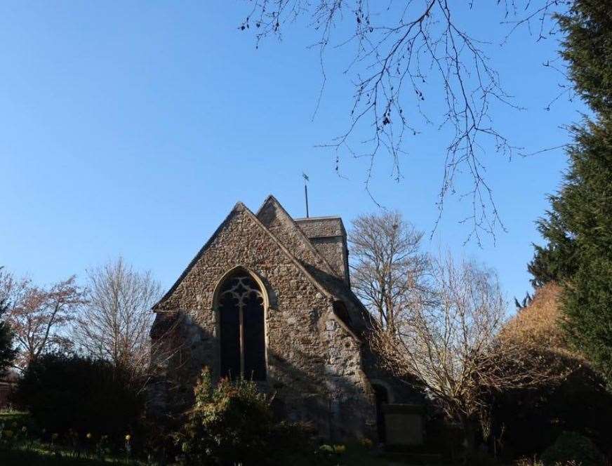 St Peter's Church, Ditton