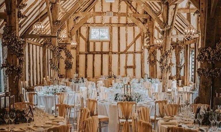 Country Weddings In Kent Winters Barns Wedding Venue In Canterbury