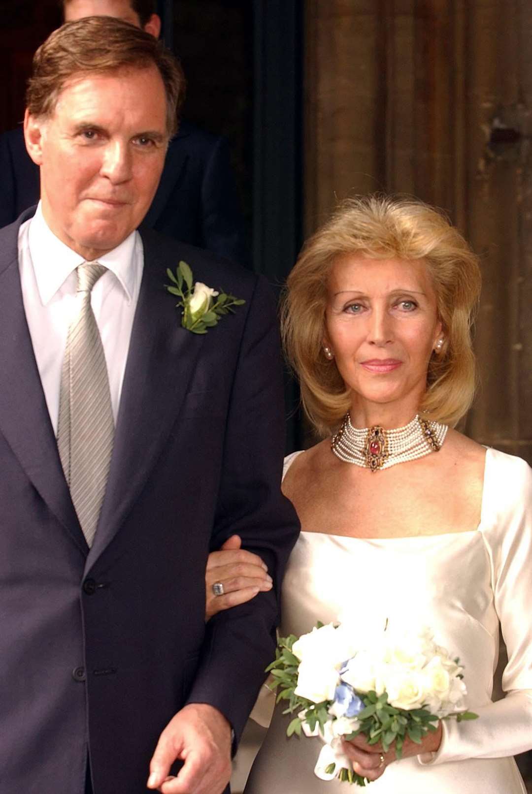 Socialite Elizabeth Harris, wife of former Tory Cabinet minister, dies