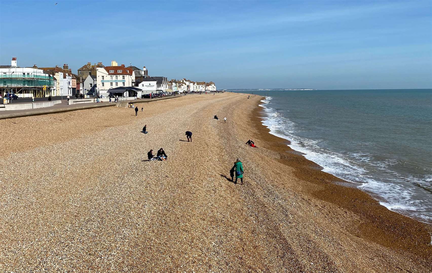 A do-not-swim warning is now in place at Deal Castle Beach following investigations by the Environment Agency