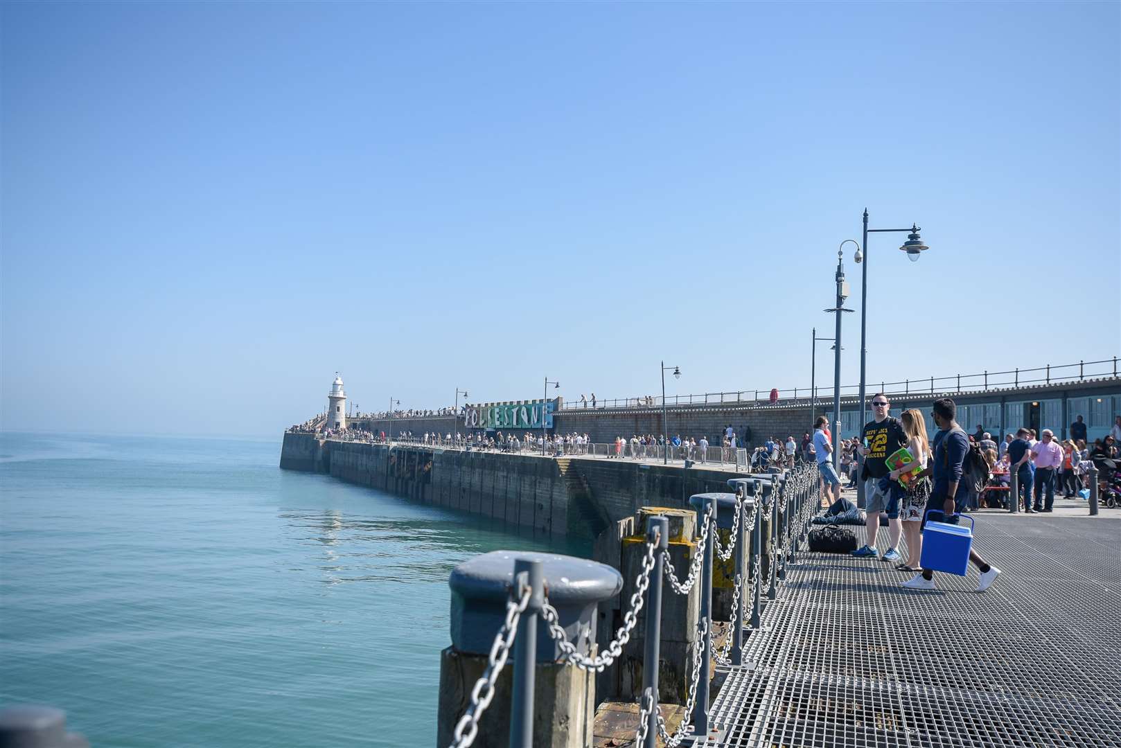 Folkestone Harbour Arm (2566396)