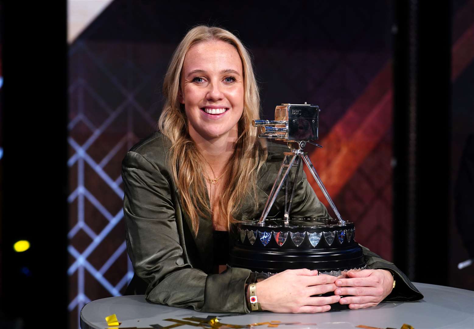 Beth Mead with the BBC Sports Personality of the Year Award (PA Wire)