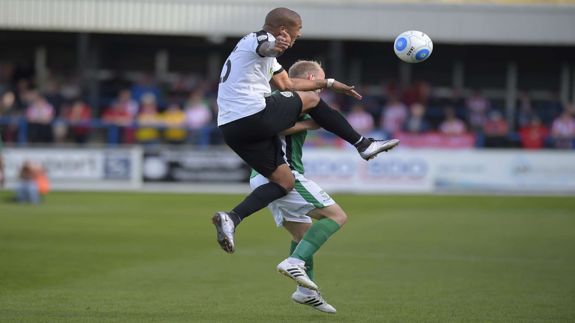 Ross Lafeyette in action against Lincoln. Picture: Tony Flashman.