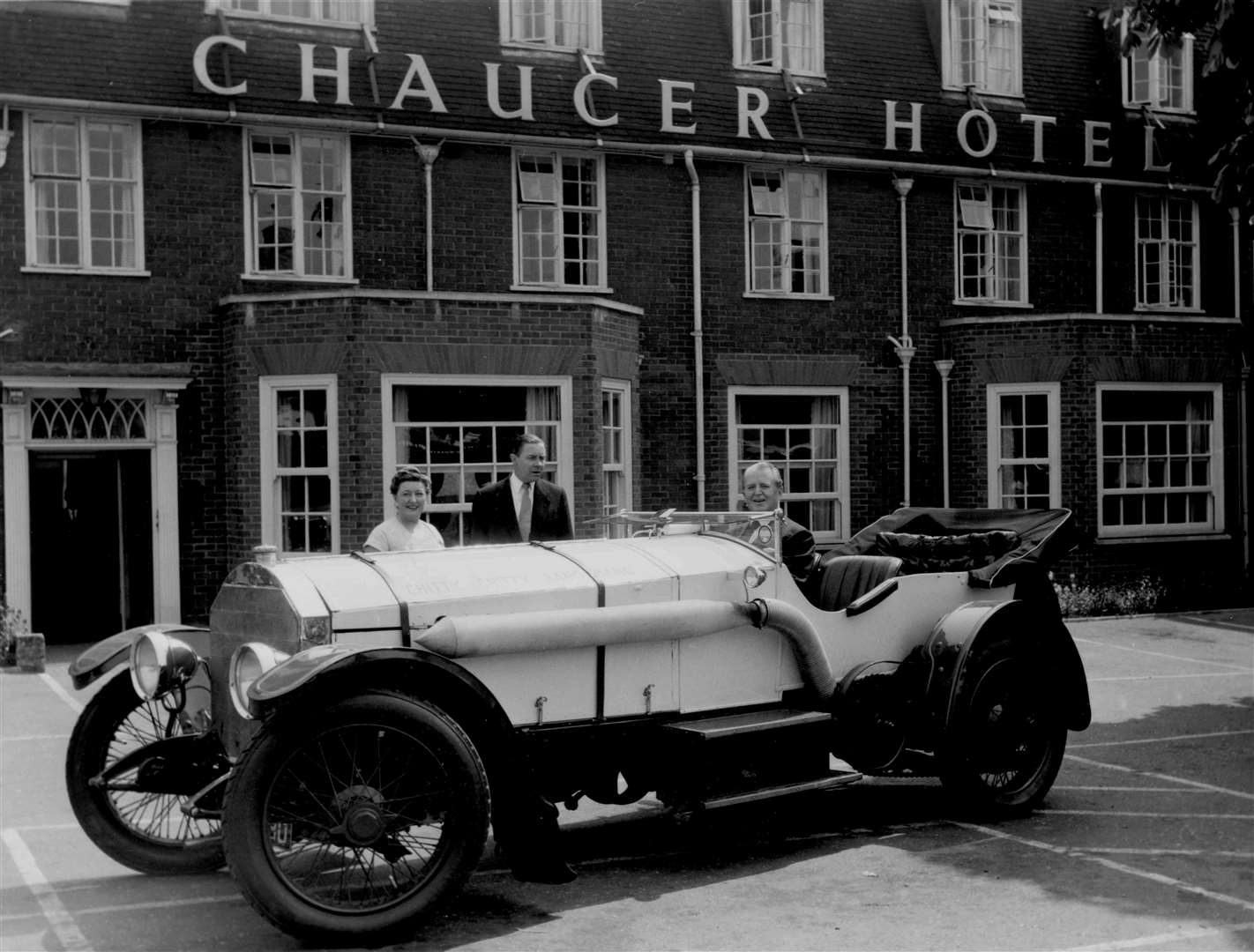 Southern Auto's revolutionary open-plan motor service station showroom opened in Rose Lane, Canterbury, in May 1959. To mark the occasion, Jack Warner - the first 'customer' - arrived there in Chitty Bang Bang, once the pride of Count Zabrowski's fleet of racing cars. Here, Jack Warner poses in the car outside the Chaucer Hotel. Count Zabrowski, who raced for Mercedes, used to live at Highland Court, Bridge. It was there that he built the car made famous by the film it inspired