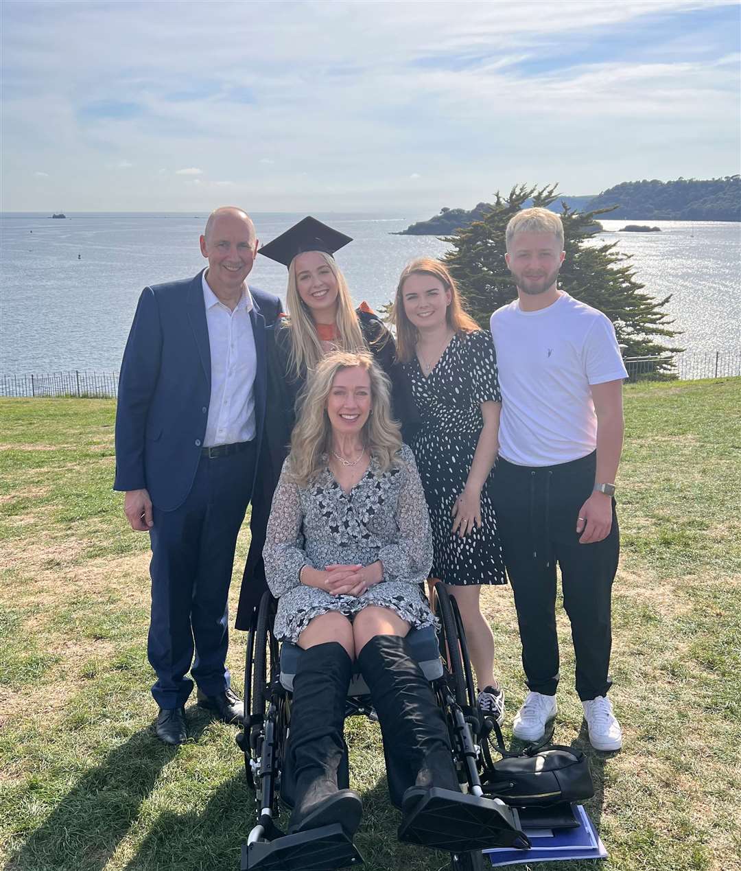 From left: Andrew Putland, Chloe Langford, Kirsten Putland, Jess Langford and Dominic Langford, are hoping to run the 2024 London Marathon together