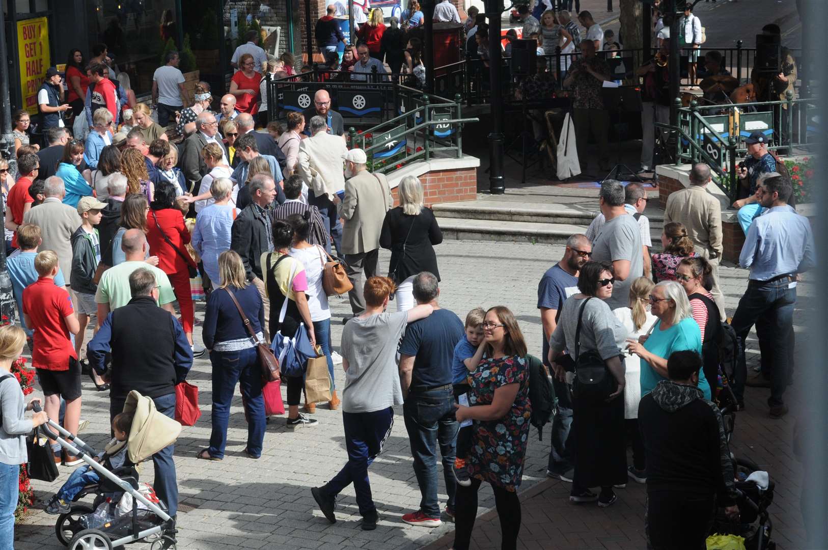 Tens of thousands of visitors have taken part in the Snowdogs Discover Ashford art trail, with many residents descending on the town centre during the trail's launch in September. Picture: Wayne McCabe.