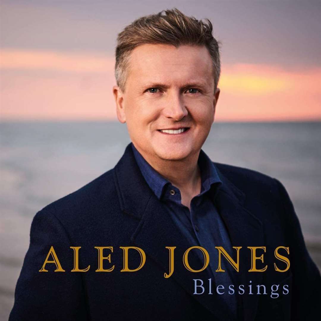 Aled Jones' 2020 album Blessings (55239979)