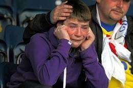 Distraught Gills fan