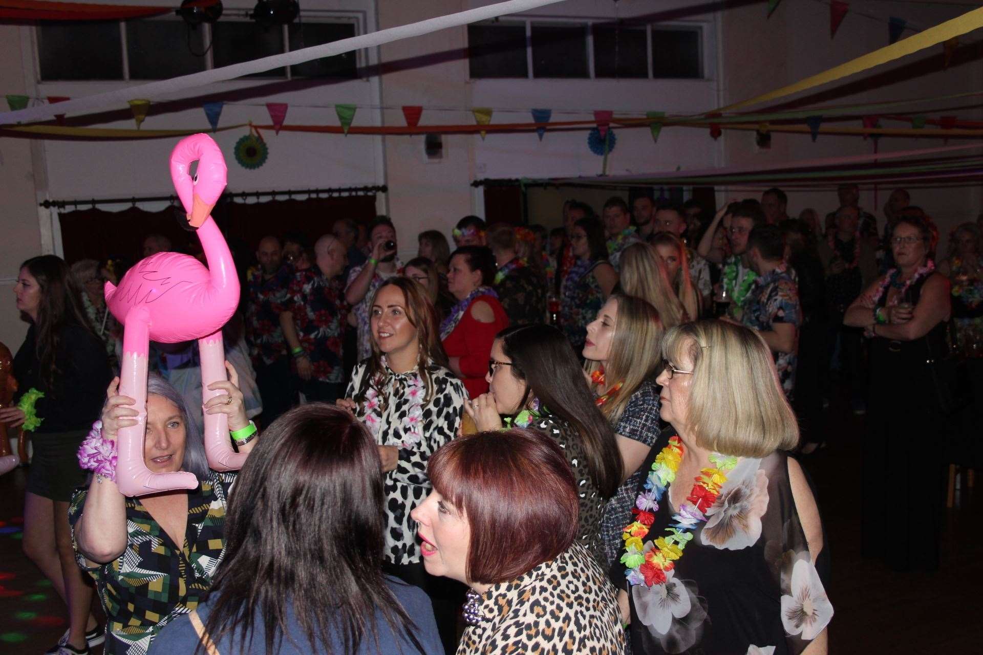 The crowd at Ka Hula Festival Sittingbourne watchging The Chaucers (8161133)