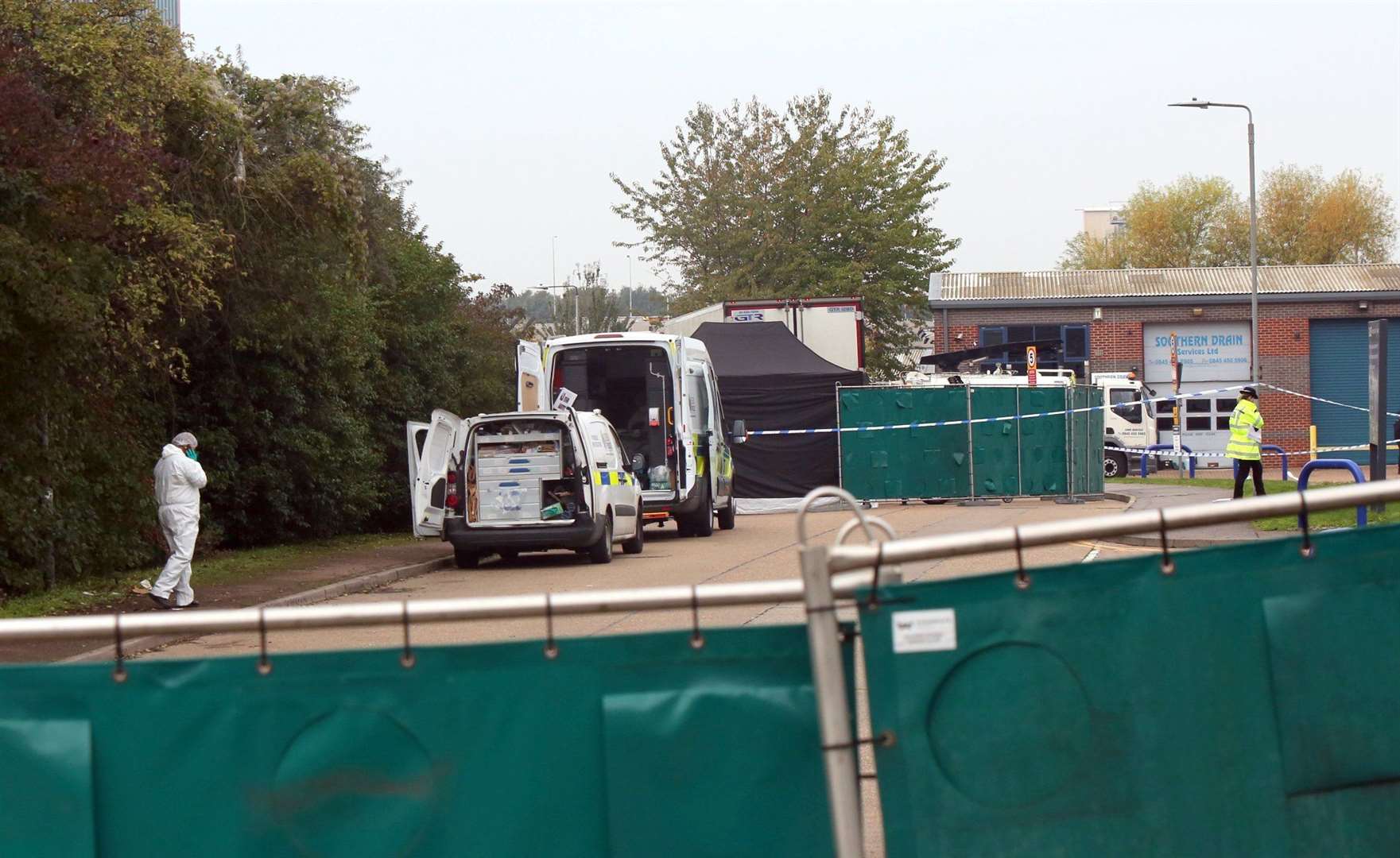 Police at the scene of the grim discovery in Thurrock, Essex Picture: UKNIP (19984664)