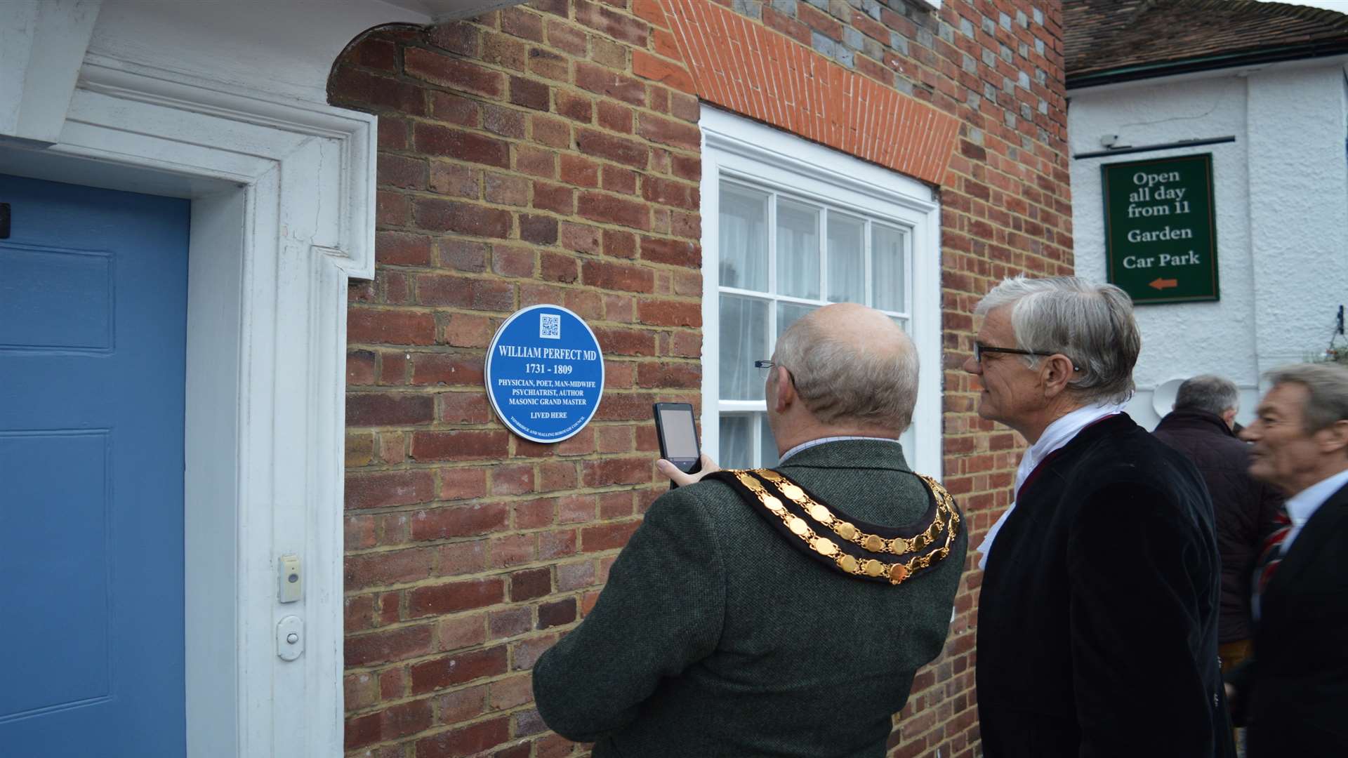 The unveiling ceremony