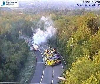 A fuel tanker has caught fire on the M25 (10782640)