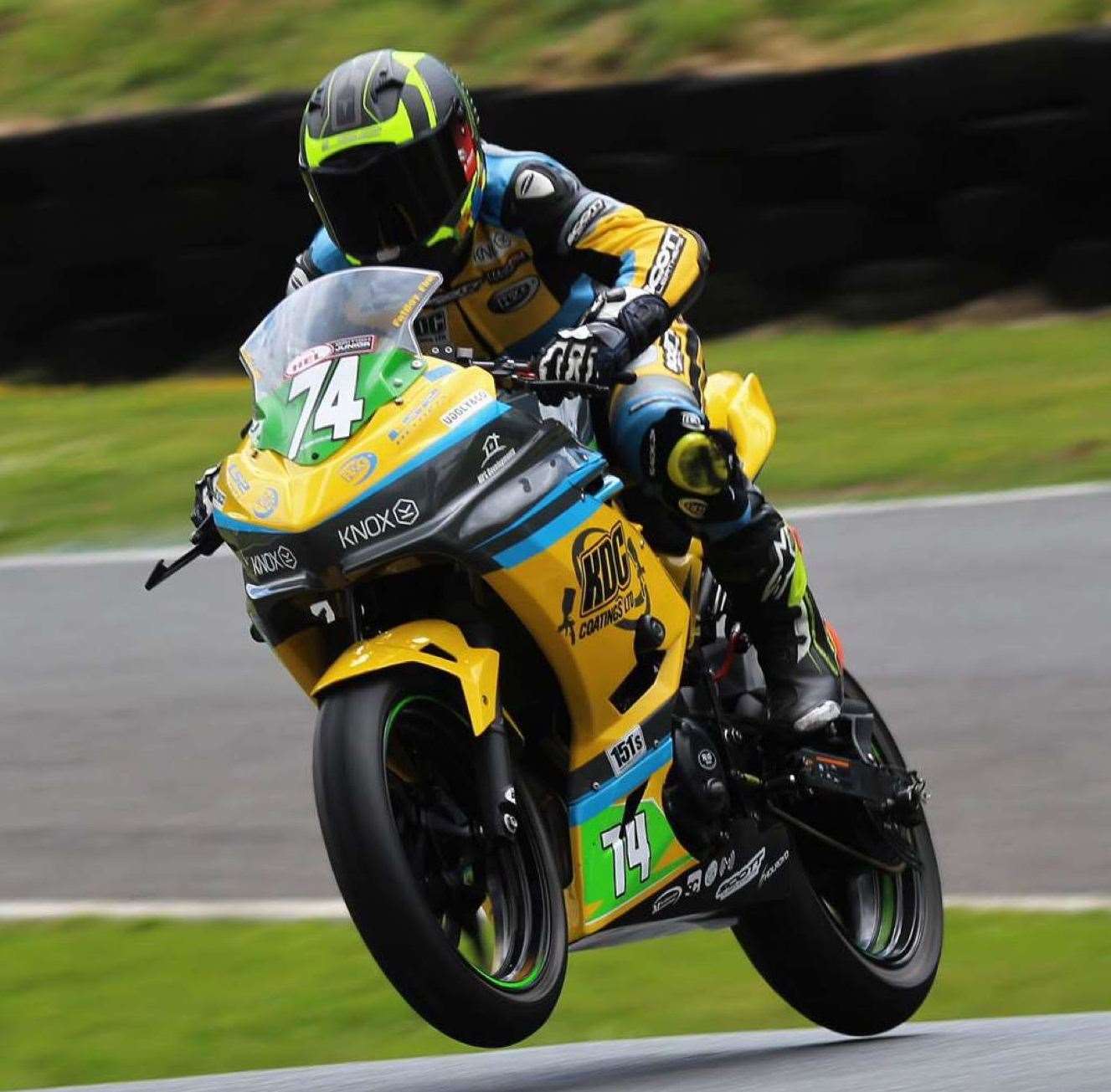 Faversham pupil Finn Smart-Weeden approaches the Mountain at Cadwell Park. Picture: Oscar Holborough