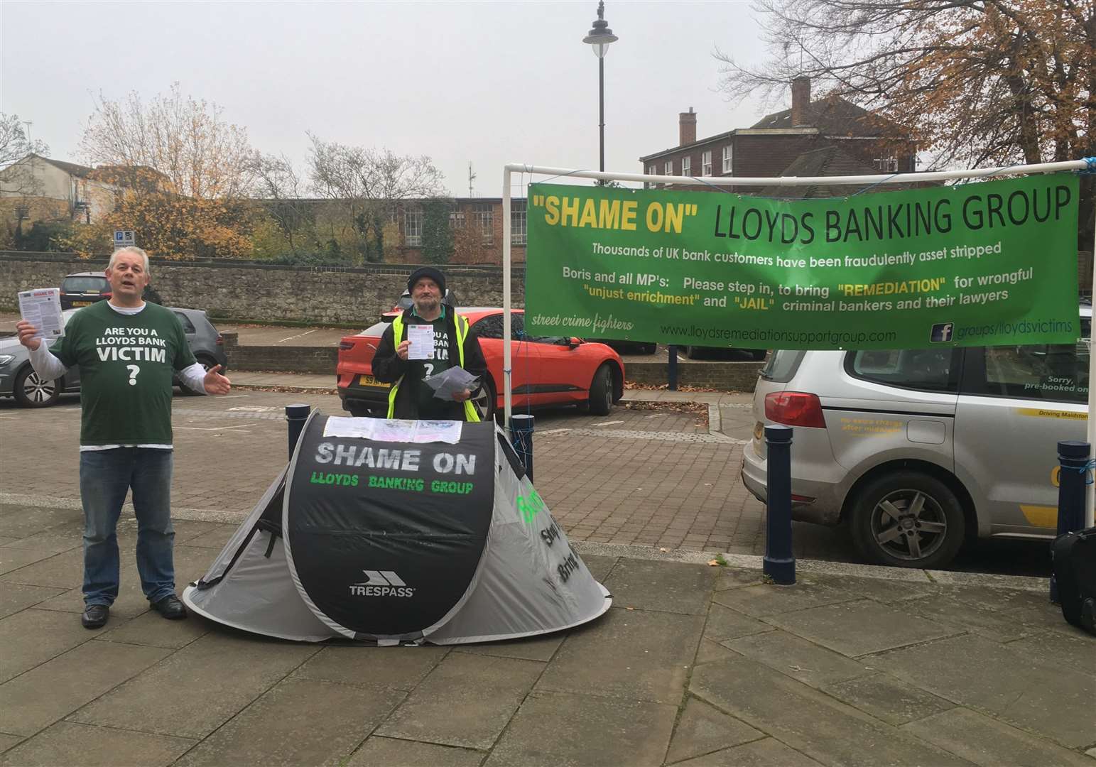 Trevor Mealham and Bryan Henderson outside County Hall, Maidstone