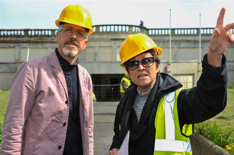 Griff Rhys Jones visits Westcliff Hall in his capacity as chair of Civic Voice