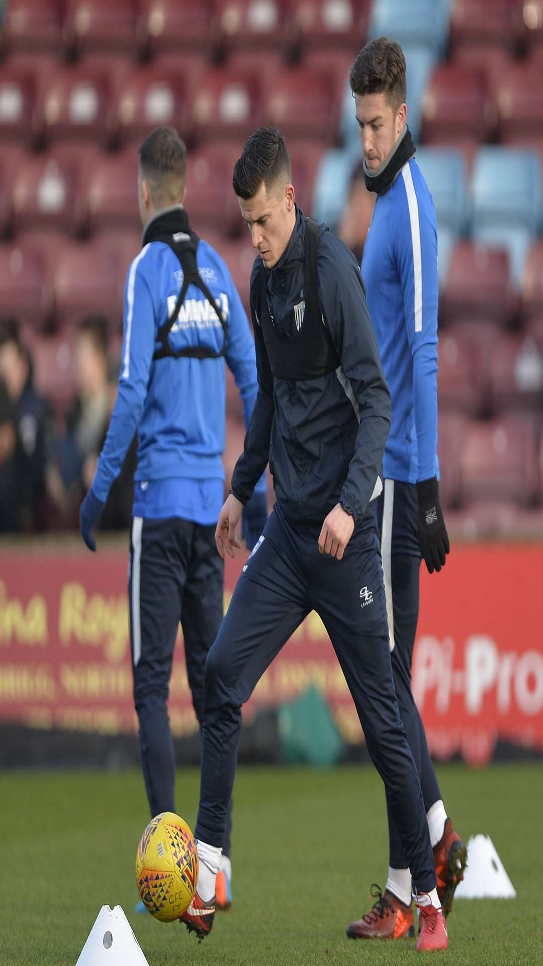 Callum Reilly warming up before Scunthorpe Picture: Ady Kerry