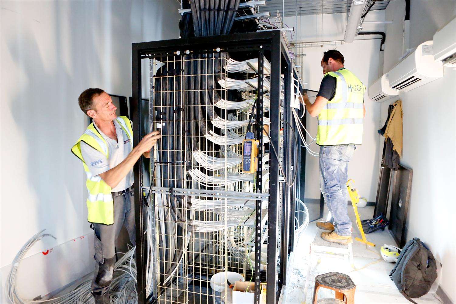 Kitting out the server room at Leigh UTC