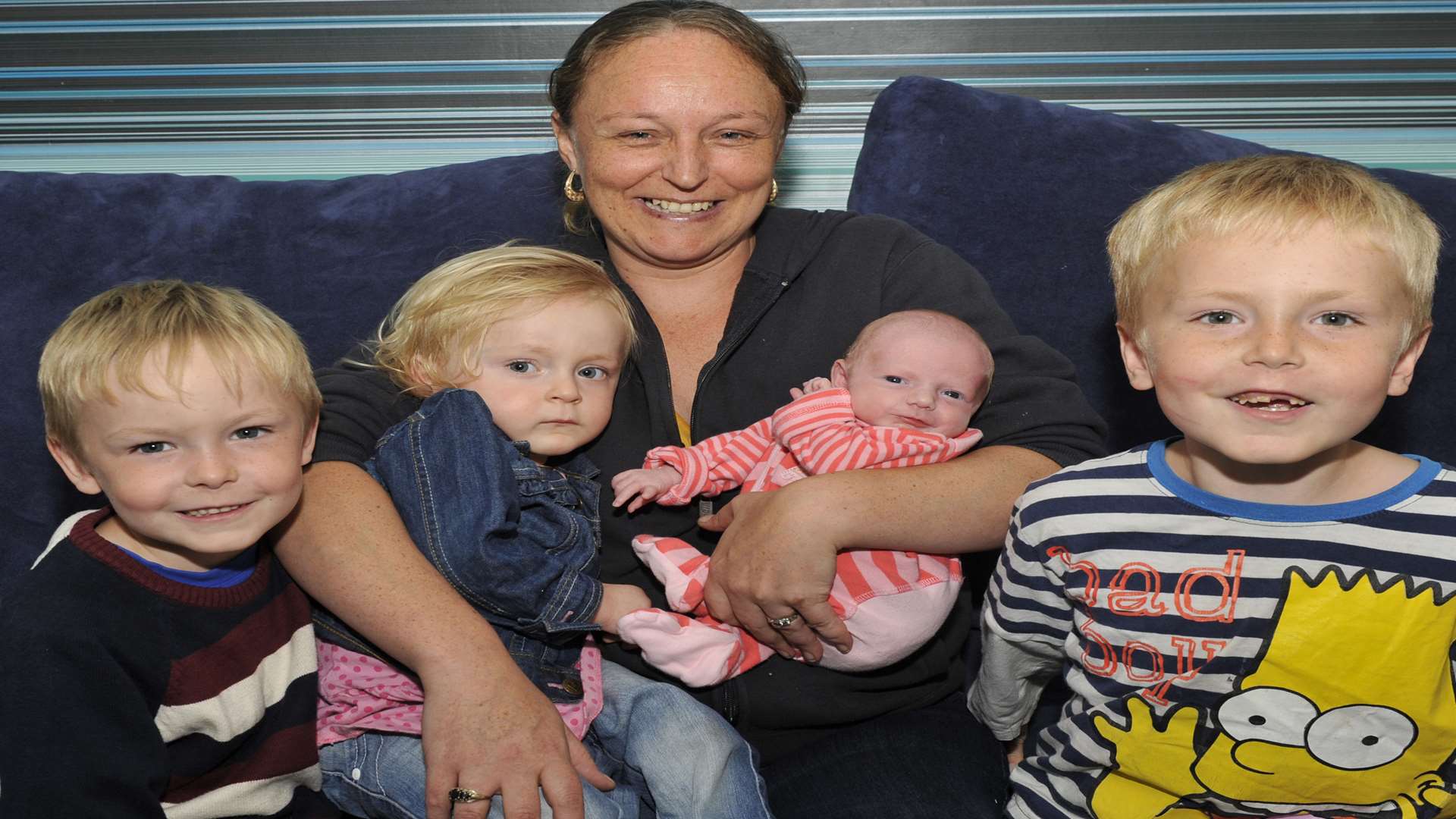 The Wicks family - Rion aged five, Ellondy-Grace aged two, mum Kelly, 2 week old Chalice and six year old Toby