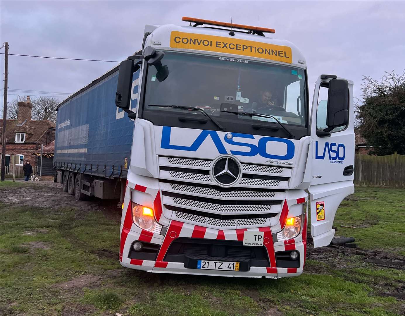 The lorry driver had to spend the night in Mersham. Picture: Rupert Collingwood