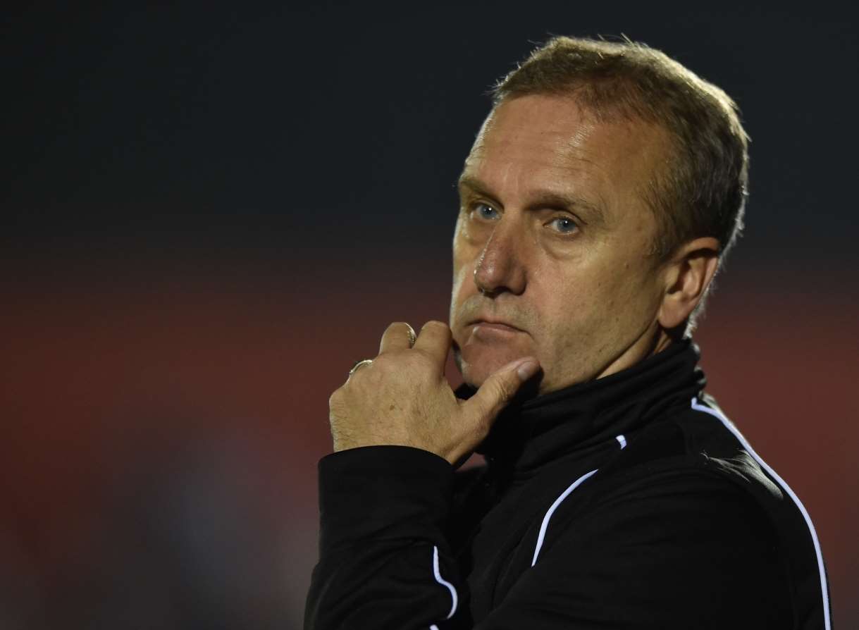 Dartford manager Tony Burman Picture: Keith Gillard