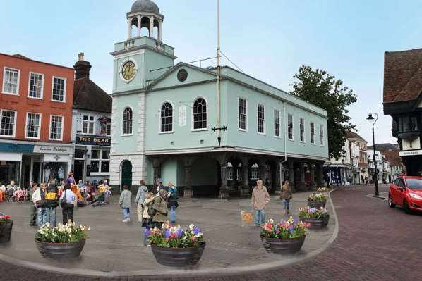 Architect Tim Stonor has designed an alternative plan to having yellow lines in the town centre.