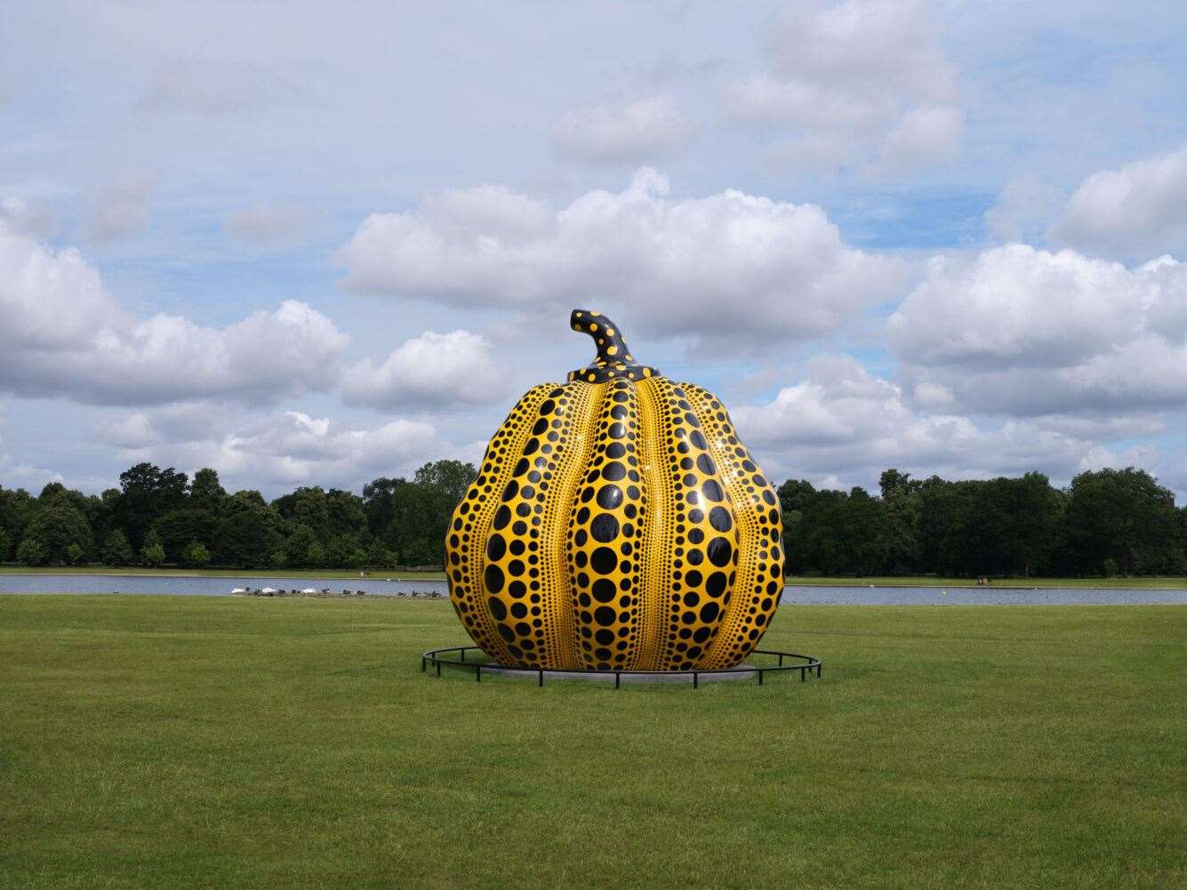 Pumpkin (2024) (Ota Fine Arts/Victoria Miro/David Zwirner/George Darrell)