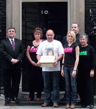Deal MP Gwyn Prosser with Lesley Horne, Trevor Horne, Carla Goodburn, firefighter Steve Bailey and Jenny Nutt outside 10 Downing Street.