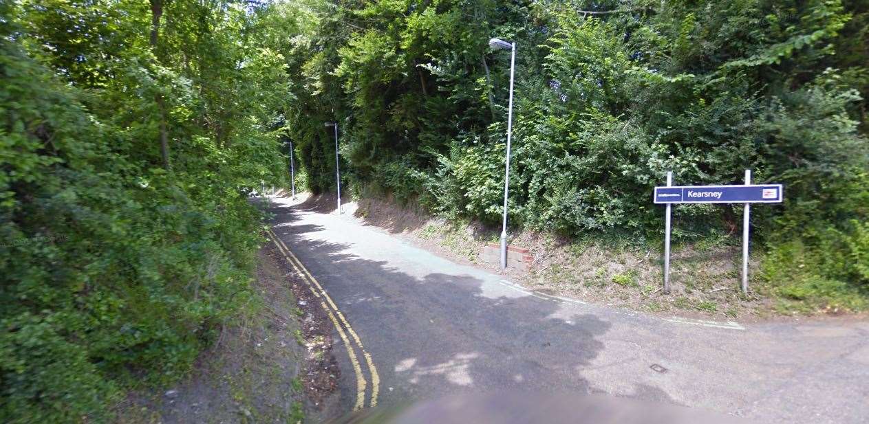 A skip lorry has struck a bridge near Kearsney