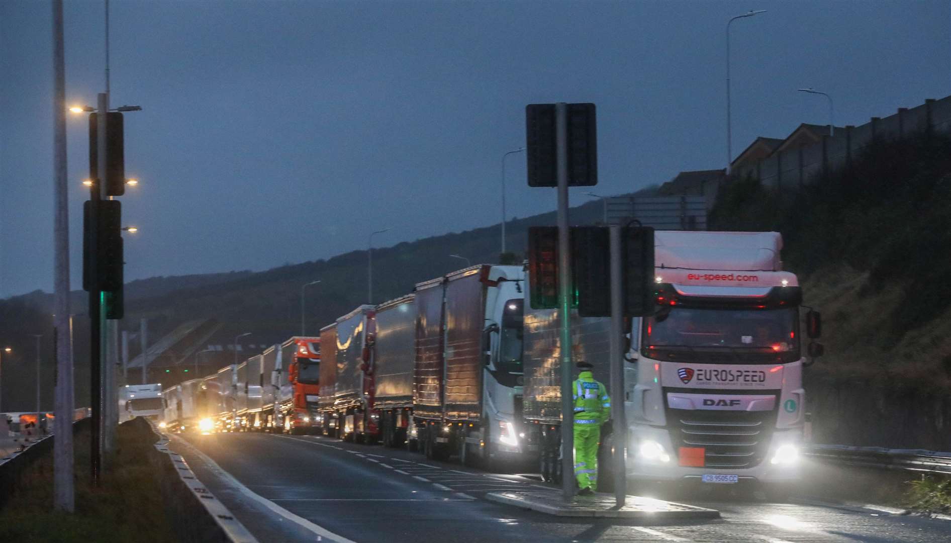 There are long delays at the Port where strong gale force winds are present. Photo: UK News in Pictures