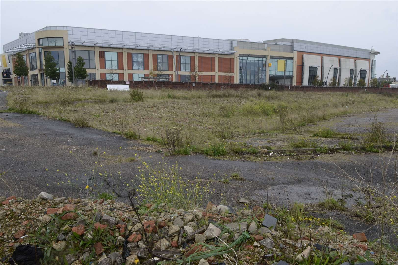 The empty site before Elwick Place was built; it was previously home to Ashford market