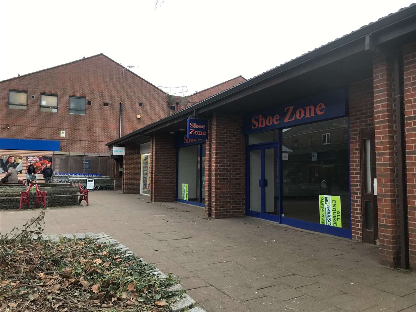 The bakery will open in the former Shoe Zone shop in Rainham Precinct