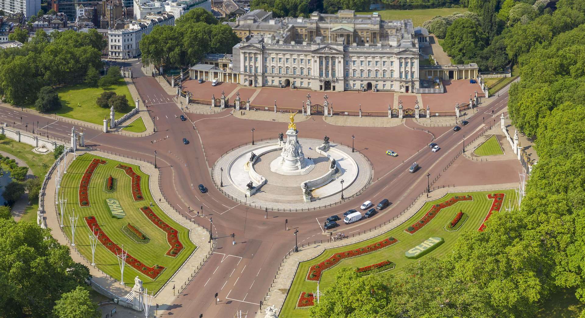 The letters are made up of 1,500 Begonias (The Royal Parks/Greywolf Studios/PA)