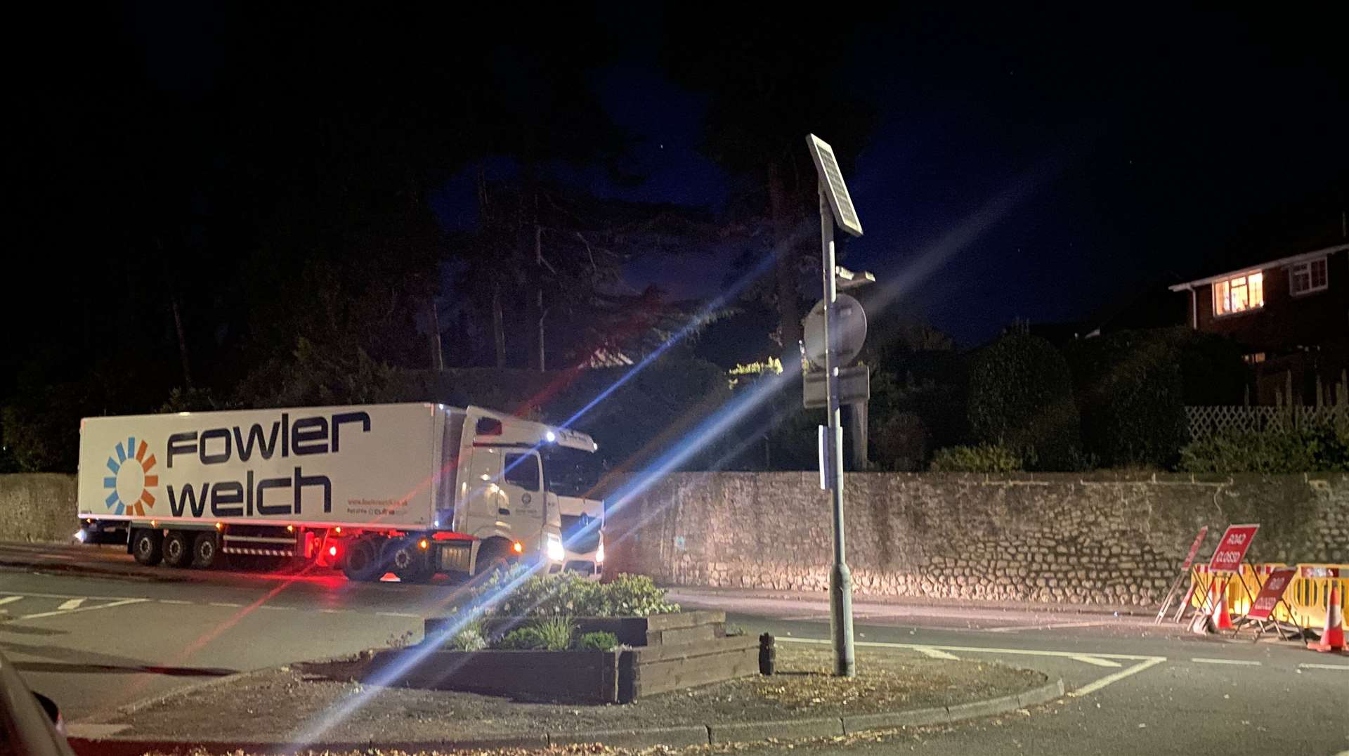 Lorries stopping traffic to Old Loose Hill