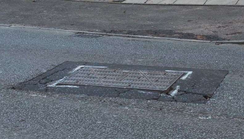 The faulty drain hole cover in Willington Street, Maidstone creates a loud clang every time a vehicle travels over it