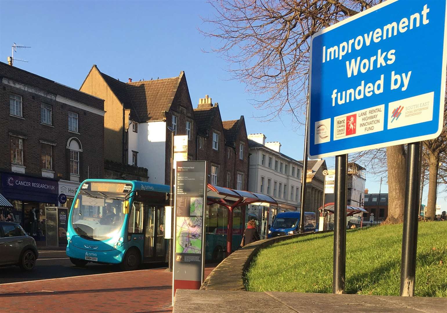 The bus lane in Mount Pleasant Road