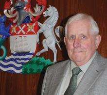 Frank Marven after becoming an Honorary Freeman of Gravesham in 2007.