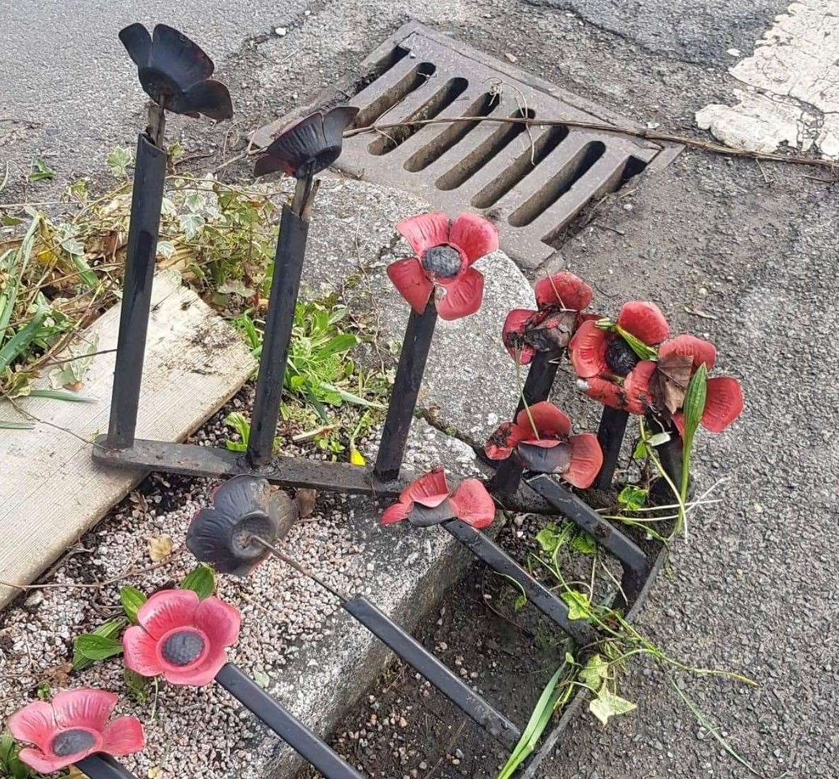 Tommy soldier VE Day memorial outside The Maypole Inn, Borden crushed ...