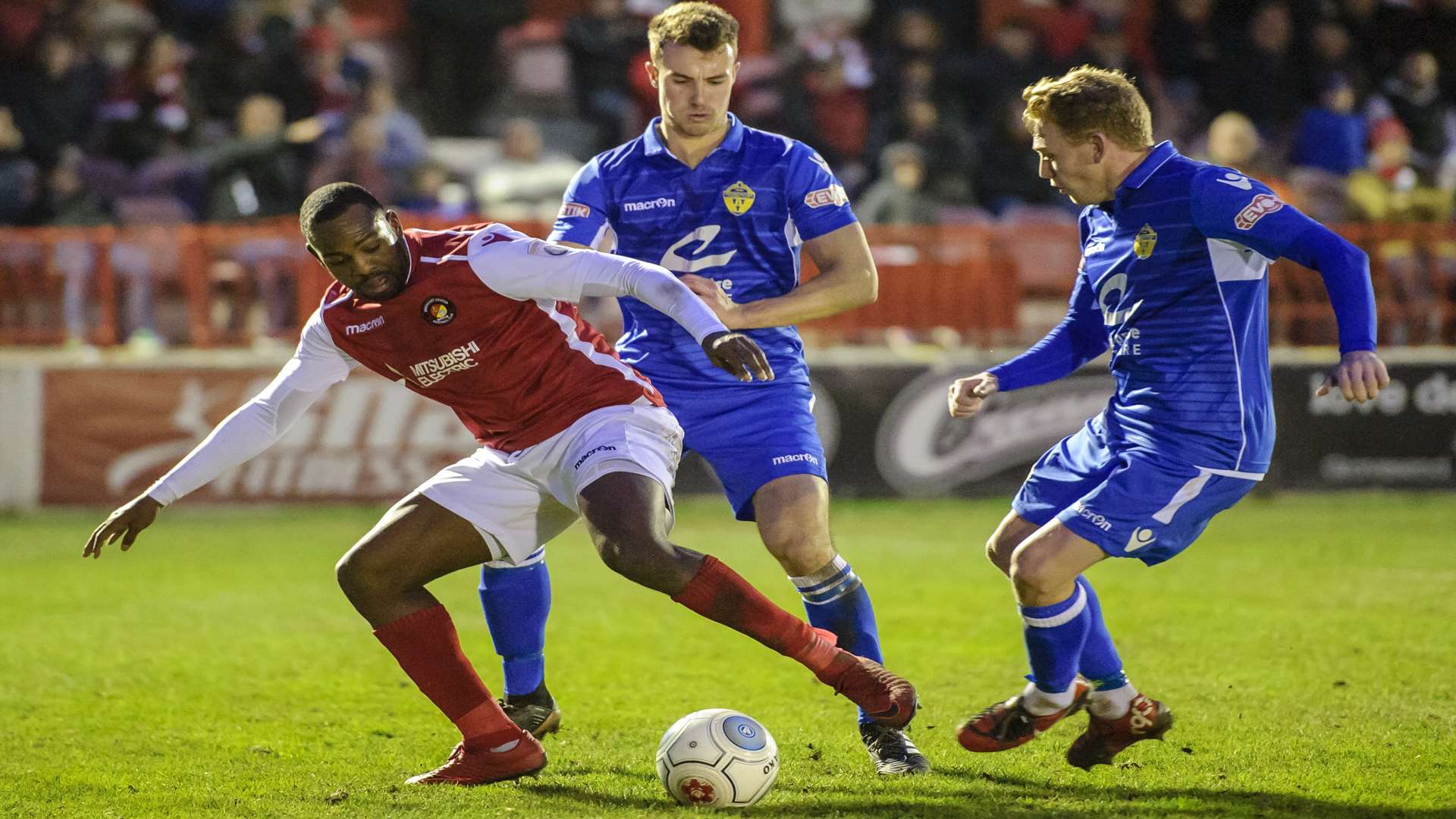 Myles Weston takes on the Warrington defence Picture: Andy Payton