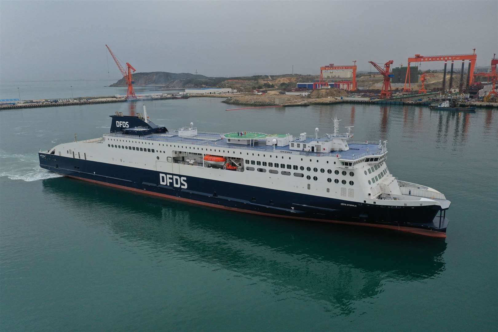 The new DFDS ferry Côte d’Opale left the Weihei shipyard in China on Thursday