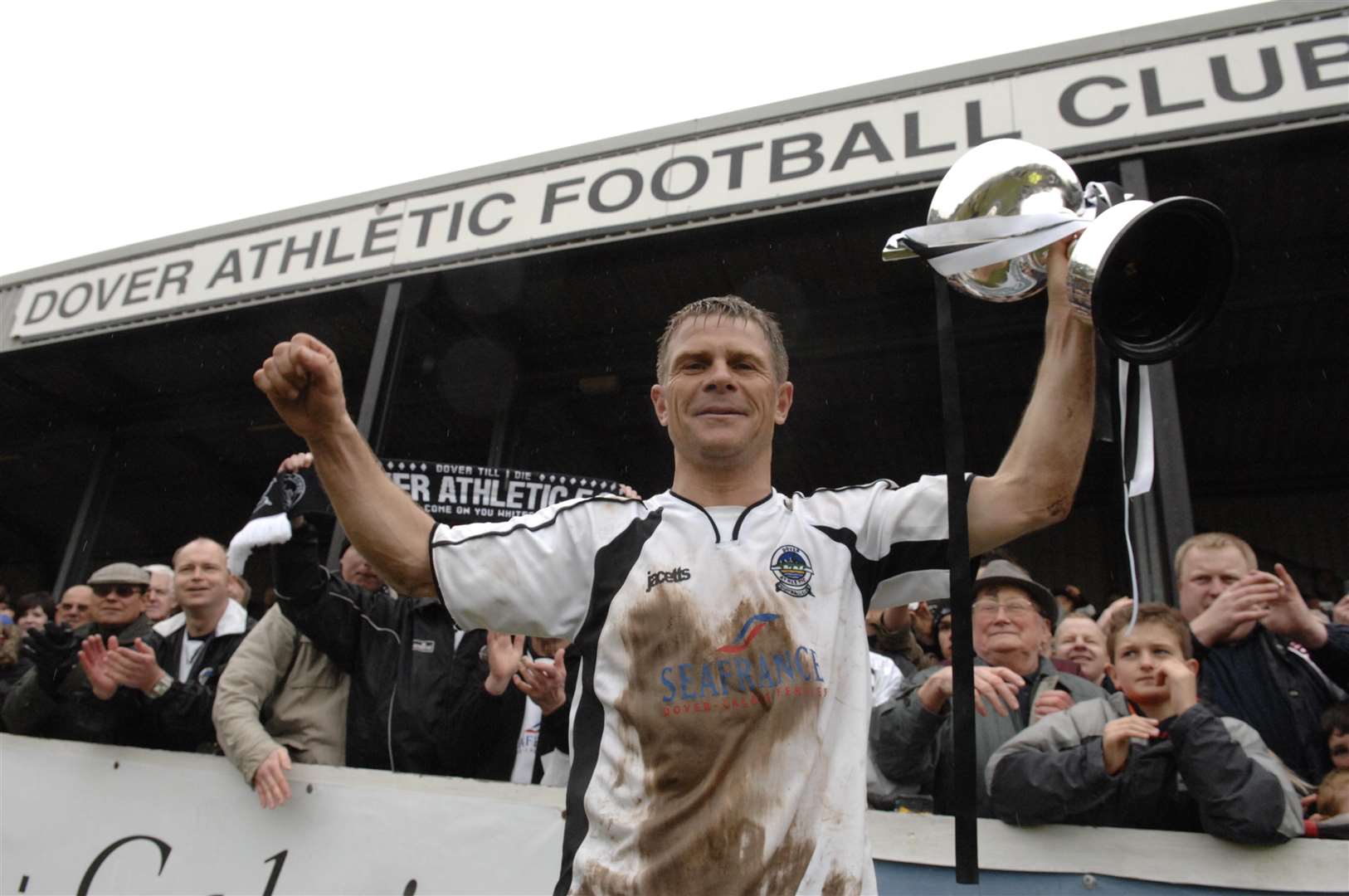 Dover celebrate winning the Ryman Division 1 South trophy