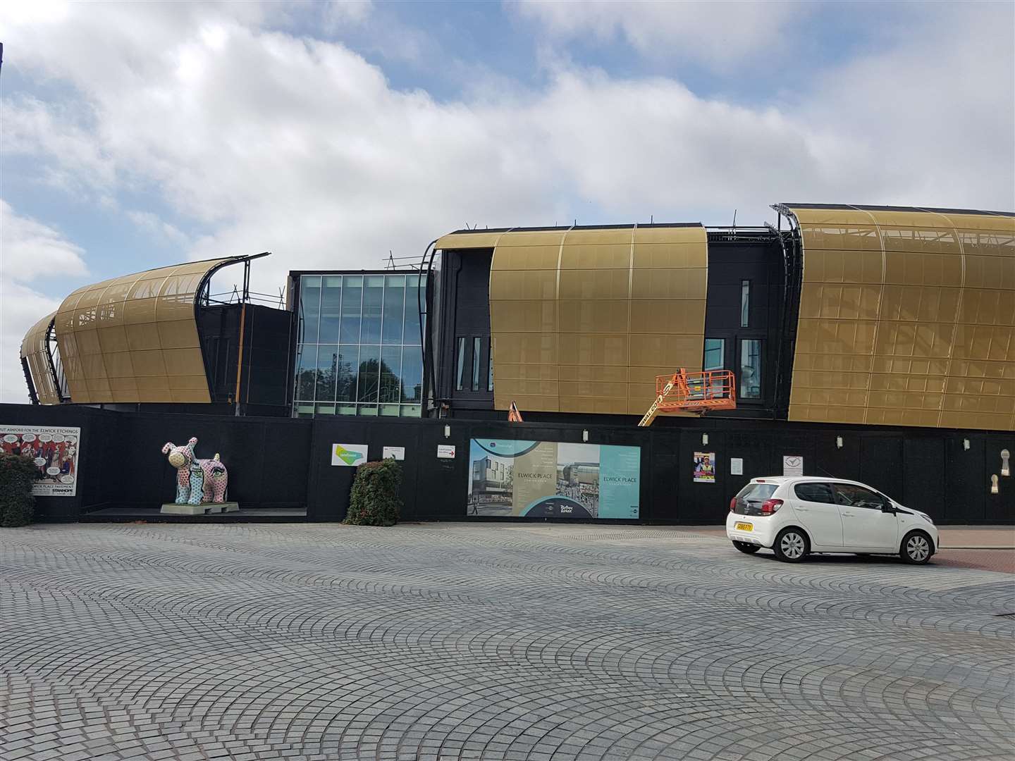 Elwick Place's golden frontage has been completely installed ahead of the December launch